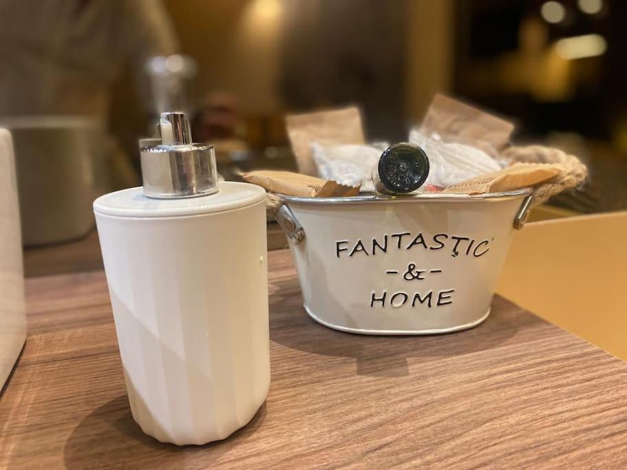 Montesantogroup Suite House Nel Centro Di Napoli Eksteriør bilde