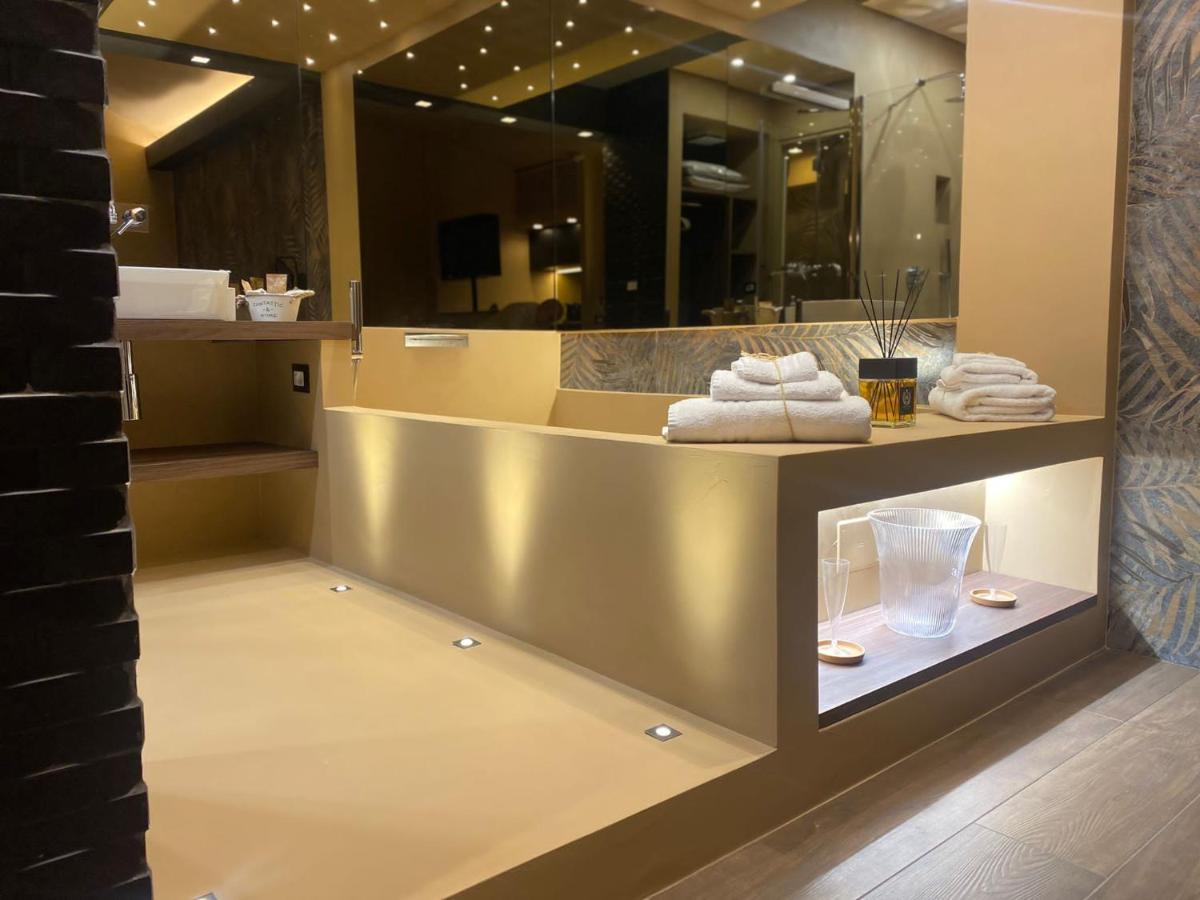 Montesantogroup Suite House Nel Centro Di Napoli Eksteriør bilde